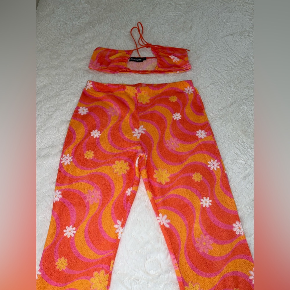 PLT set tube top and flare bottoms super cute form summer